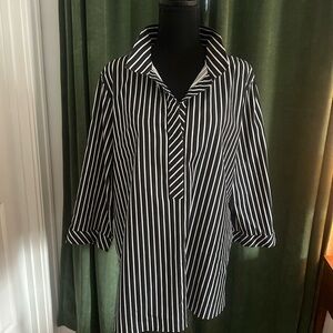 Chico’s Black and White Striped Women's Top